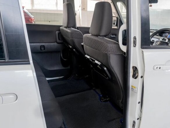 2015 Suzuki Solio MHEV III, белый - вид 5