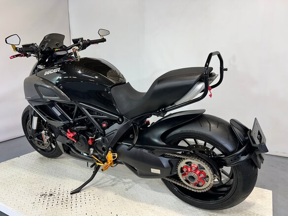 2011 Ducati Diavel Carbon, чёрный, 670000 рублей - вид 15