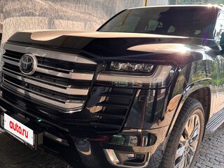 2021 Toyota Land Cruiser 300 Series, чёрный, 10500000 рублей, вид 2