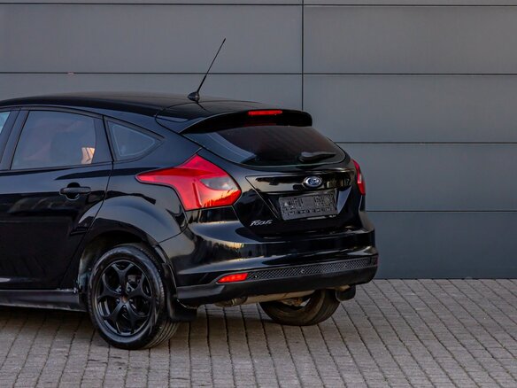 2013 Ford Focus III, чёрный, 855000 рублей - вид 9