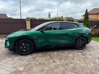 2023 Lotus Eletre S, зелёный, 9000000 рублей, вид 4