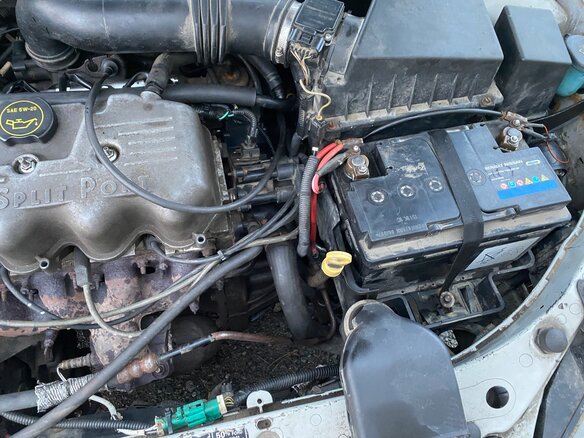 2001 Ford Focus I (North America), серебристый, 170000 рублей - вид 19