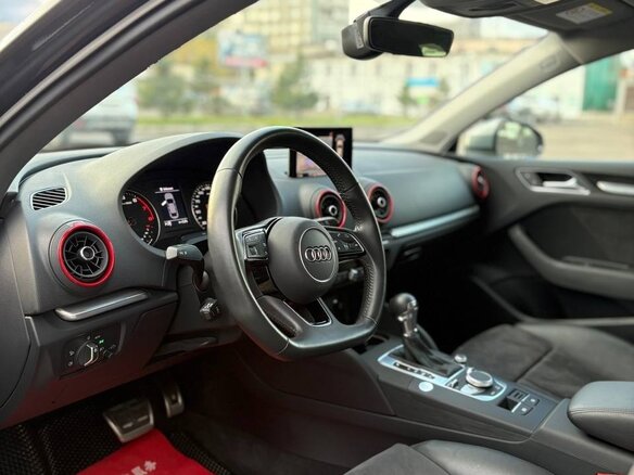 2020 Audi A3 III (8V) Рестайлинг, серый, 1800000 рублей - вид 17