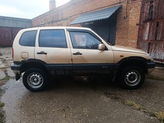 2004 Chevrolet Niva I, бежевый, 160000 рублей, вид 3