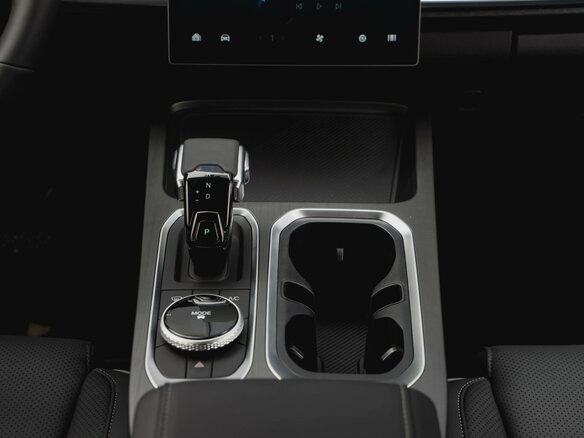 2026 Jaecoo J7 I Рестайлинг, серебристый, 3077910 рублей - вид 15