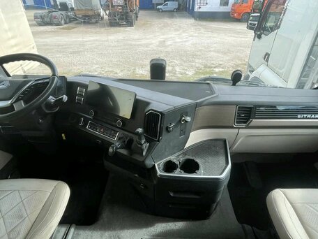 2023 Sinotruk Sitrak C7H, белый, 4735000 рублей, вид 5
