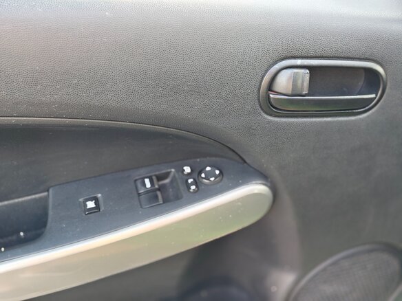 2008 Mazda 2 II (DE), зелёный, 800000 рублей - вид 12