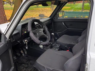 2018 Lada (ВАЗ) 2121 (4x4) I Рестайлинг, белый, 810000 рублей, вид 5