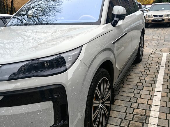 2025 Denza N9 46.9 kWh, серебристый, 7500000 рублей - вид 7