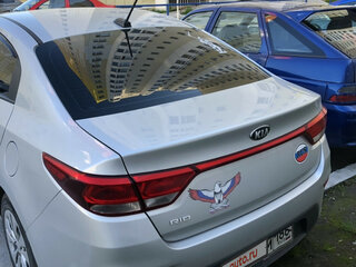 2017 Kia Rio IV, серебристый, 1000000 рублей, вид 5