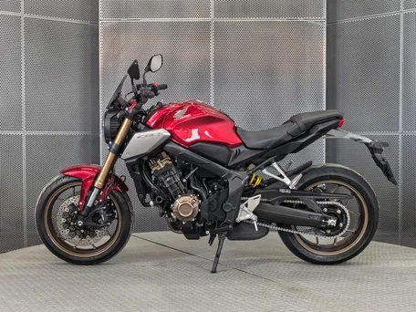 2021 Honda CB 650R, красный, 977000 рублей, вид 5