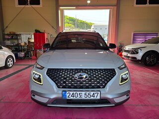 2023 Hyundai Venue I, белый, 1638705 рублей, вид 3