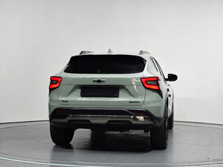 2023 Chevrolet Trax II, зелёный, 1863000 рублей, вид 4