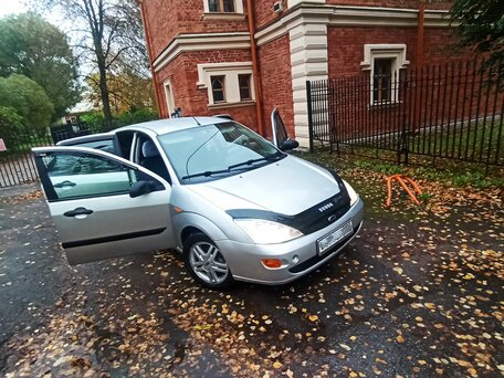 2003 Ford Focus I Рестайлинг, серебристый, 184999 рублей, вид 3