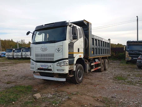 2022 FAW J6 CA3250, белый, 2980000 рублей, вид 1
