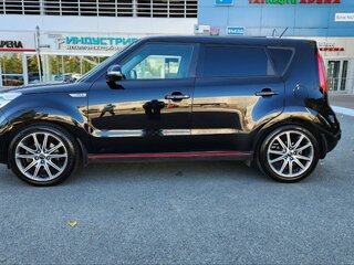 2017 Kia Soul II Рестайлинг, чёрный, 1130000 рублей, вид 2