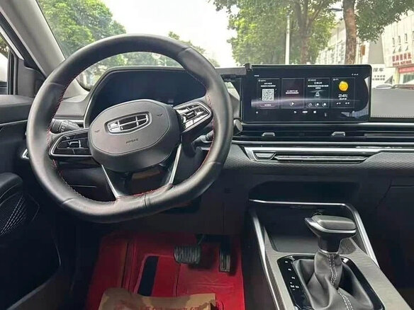 2022 Geely Emgrand II, белый, 1270000 рублей - вид 14