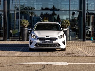 2020 Kia Ceed III, белый, 1395000 рублей, вид 2