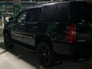 2011 Chevrolet Tahoe 6AT III, чёрный, 2000000 рублей, вид 4