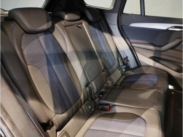 2022 BMW X1 18d xDrive II (F48) Рестайлинг, чёрный, 2462069 рублей - вид 12