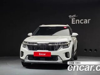 2022 Kia Seltos I Рестайлинг, чёрный, 2540000 рублей, вид 1