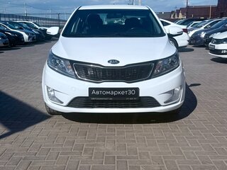 2013 Kia Rio 4-speed III, белый, 999990 рублей, вид 2