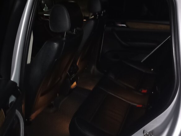 2011 BMW X3 28i xDrive II (F25), серебристый, 1680000 рублей - вид 9