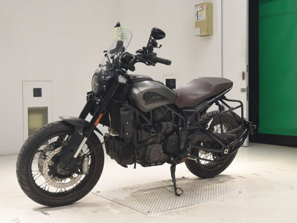 2022 Indian FTR 1200, серый, 1200000 рублей - вид 3