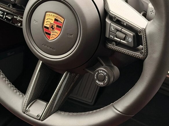 2026 Porsche Cayenne GTS Coupé III Рестайлинг, чёрный, 25700000 рублей - вид 27