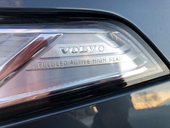 2021 Volvo XC90 II Рестайлинг 1, синий, 7500000 рублей - вид 27