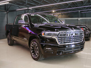 2026 Ram 1500 Crew Cab eTorque V Рестайлинг, чёрный, 11300000 рублей, вид 4