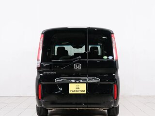 2017 Honda Stepwgn V, чёрный, 1679000 рублей, вид 5