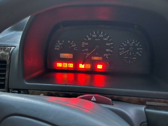 1996 Mercedes-Benz Vito 110 CDI L1 I (W638), белый, 550000 рублей - вид 9