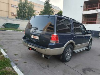 2004 Ford Expedition II, серый, 1000000 рублей, вид 3