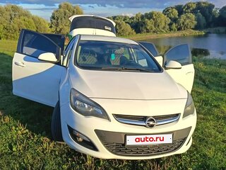 2014 Opel Astra J Рестайлинг, белый, 750000 рублей, вид 1