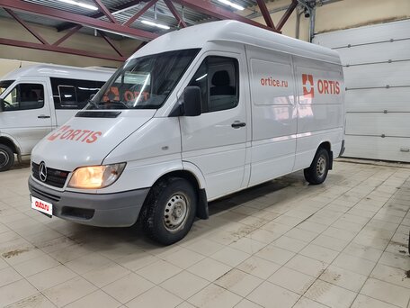 2016 Mercedes-Benz Sprinter Classic, белый, 1900000 рублей, вид 2