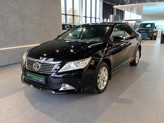2014 Toyota Camry VII (XV50), чёрный, 1749000 рублей, вид 3