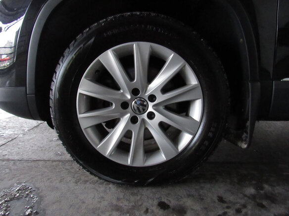 2012 Volkswagen Tiguan I Рестайлинг, чёрный - вид 14