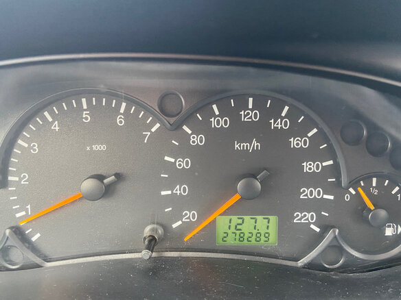 2003 Ford Focus I Рестайлинг, серый - вид 15
