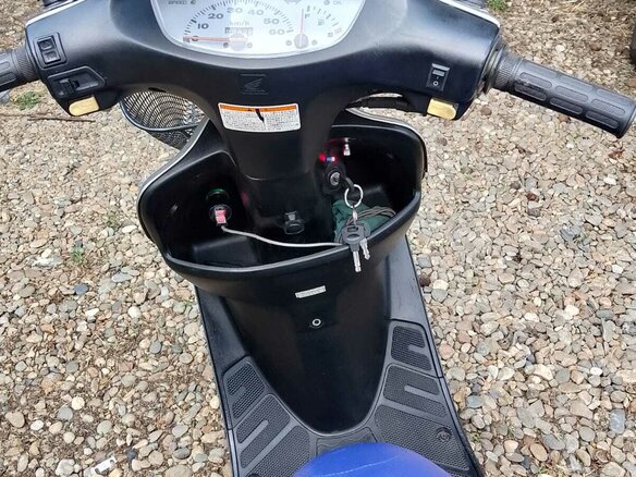 2012 Honda Dio, серебристый, 70000 рублей - вид 7