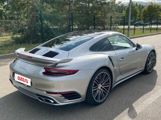 2017 Porsche 911 Turbo VII (991) Рестайлинг, серебристый, 11770000 рублей, вид 4