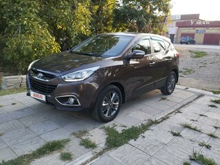 2014 Hyundai ix35 I Рестайлинг, коричневый, 1750000 рублей, вид 2