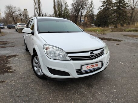 2012 Opel Astra H Рестайлинг, белый, 800000 рублей, вид 2