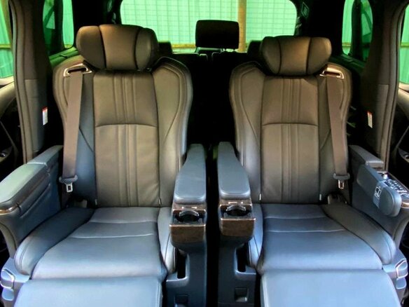 2020 Toyota Alphard III Рестайлинг, чёрный - вид 4