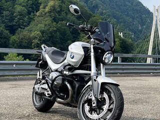 2011 BMW R 1200 R, белый, 670000 рублей, вид 4