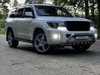 2010 Toyota Land Cruiser 200 Series, белый, 2800000 рублей, вид 2