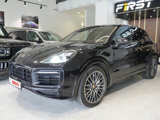 2019 Porsche Cayenne S III, чёрный, 7990000 рублей, вид 5