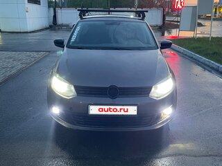 2014 Volkswagen Polo V, коричневый, 780000 рублей, вид 1