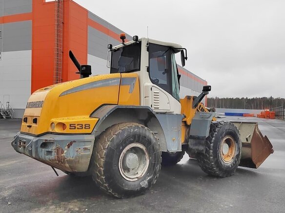 2017 Liebherr L 538, жёлтый, 3550000 рублей - вид 5