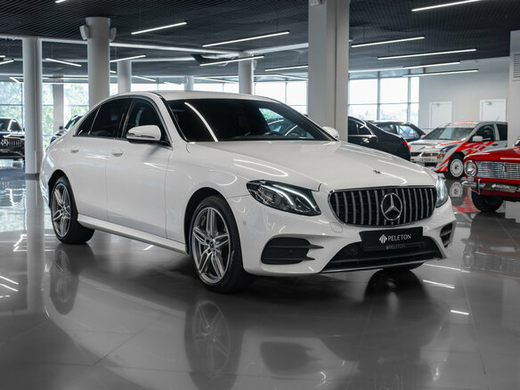 2019 Mercedes-Benz E-Класс 200 V (W213, S213, C238), белый, 3090000 рублей - вид 1